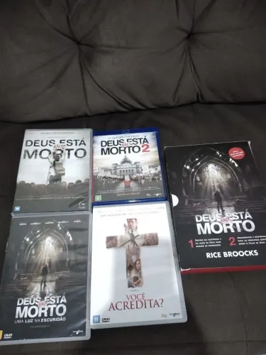 DVD, blu-ray , Livro coleção Deus não está morto