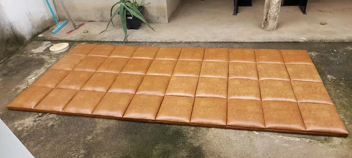 Cabeceira para cama couro 