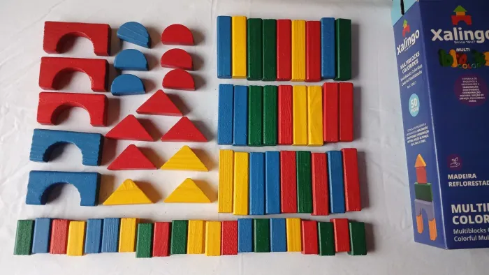 Blocos de Madeira Colorido Multiblocks Xalingo 66 peças