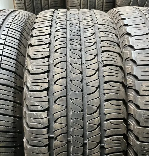 Jogo de pneus 18 Amarok , Frontier , Hilux 255/65 R18 semi novos ( 255/65/18 )