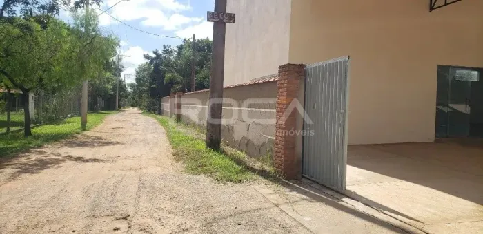 Chácara de Luxo em São Carlos - 2 suítes, salão de festas e jardim de inverno