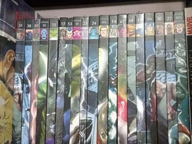 Coleção Oficial de Graphic Novels Marvel Salvat Capa Preta