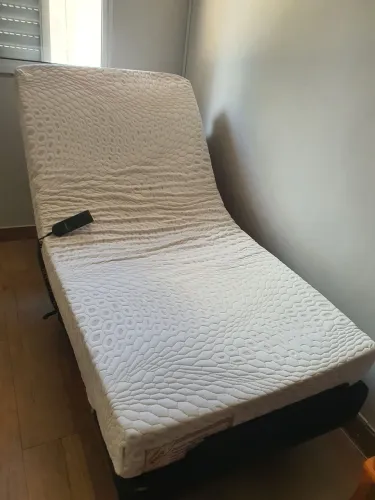 Cama articulada automática