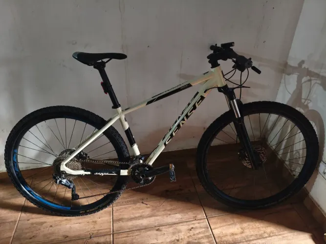 Bicicleta Sense Rock Evo