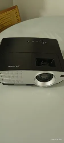 Projetor Multilaser PT001 sem o controle remoto