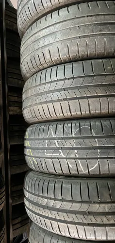 Jogo de pneus 15 Polo , Versa , Sandero 185/65 R15 semi novos ( 185/65/15 )