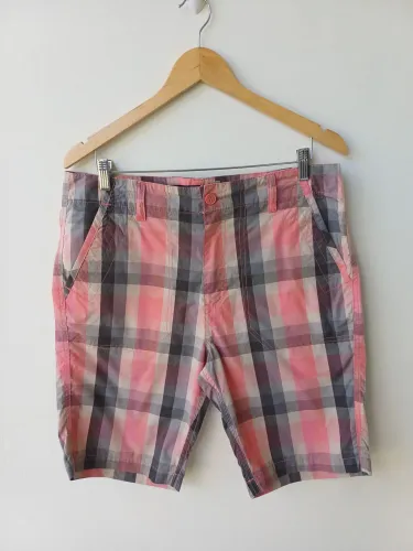 Bermuda masculina tam 42