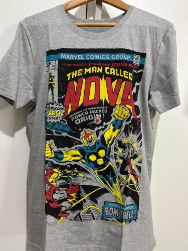 Camiseta Tropa Nova Marvel Vingadores Hq Nerd Geek Omelete Box Tam.M Cinza (Nunca usada)