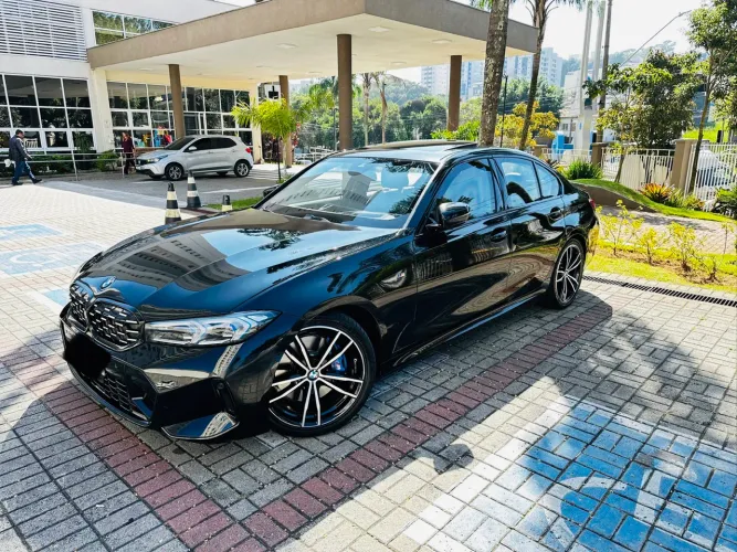 BMW 320I A 2.0 TB M Sport Activeflex 16V 4P 2023