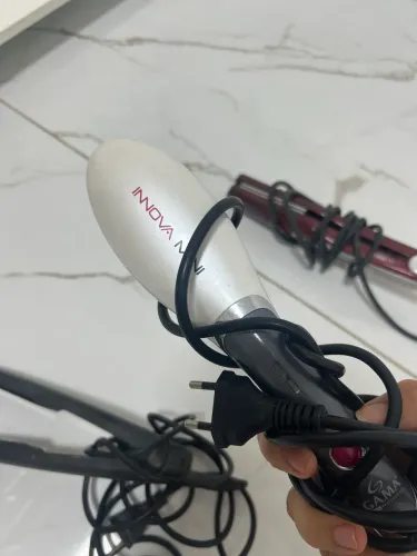 Prancha / pente pra alisar 