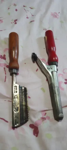 Pente de ferro para alisar cabelos