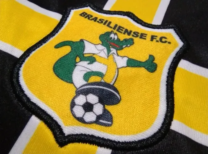 Camisa Oficial Brasiliense 2014 #13 (de jogo), tamanho M (52x74cm). Praticamente impecável
