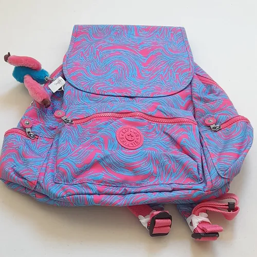 Mochila Kipling Colorida com Design Único
