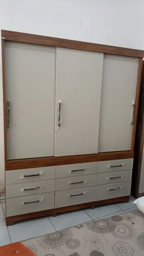 Guarda-Roupa 3 Portas Deslizantes e 9 Gavetas-Entrego e Monto!!!