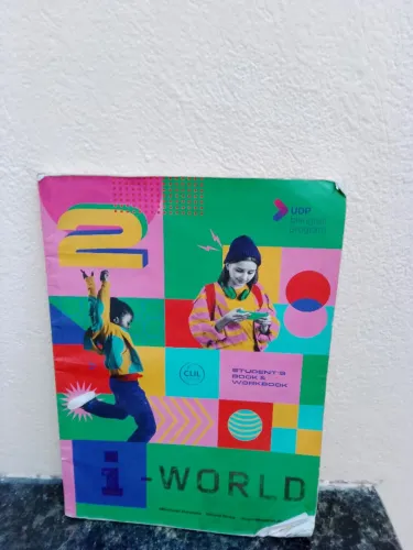 Livro e Workbook i-World 2 - Inglês Bilíngue