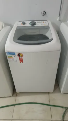 Vendo máquina de lavar roupa consul 10kg voltagem 110 entrego instalada com garantia 