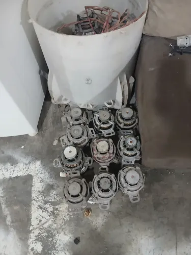 Motor lavadoras usado funcionando para revisão de rolamentos