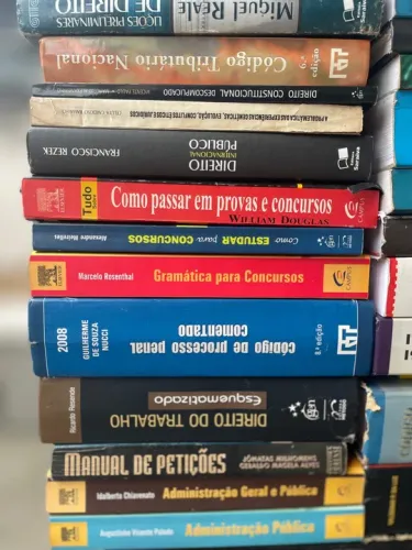 Livros de Direito e Contabilidade - Vários Temas -