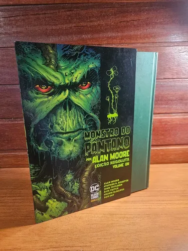 Monstro do pântano: Edição Absoluta Vol.1