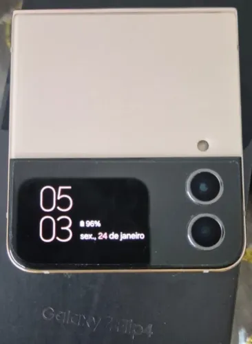 Samsung Galaxy Z Flip 4 - pra retirada de peças