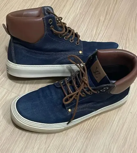 Louis Vuitton - Tenis High Top Original - 43