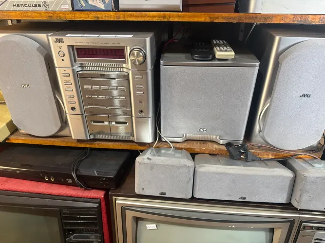 Rádio JVC 