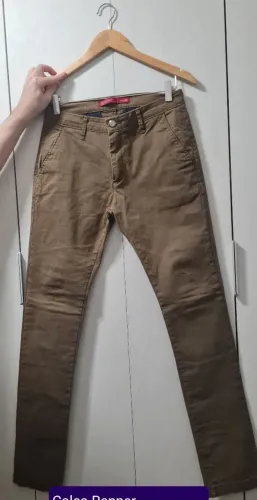 Calça masculina