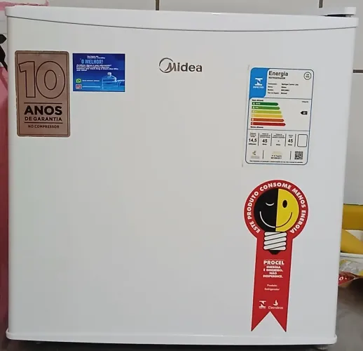 Frigobar Midea 45 Litros