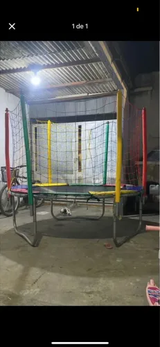 Cama elástica pula pula 
