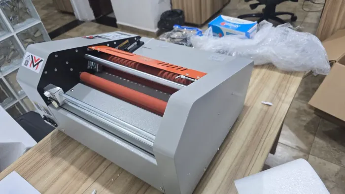 Laminadora BOPP FM 380