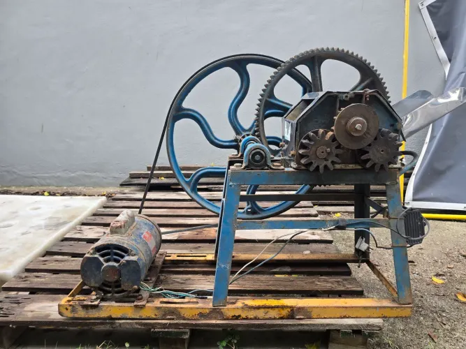 Moenda de Cana Elétrico com motor
