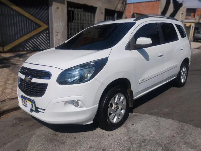 Chevrolet Spin LTZ 1.8 8V Econo.flex 5P Aut. 2015