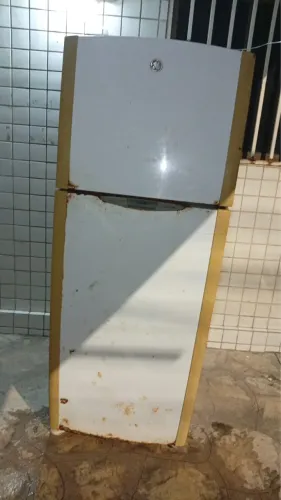 Geladeira usada