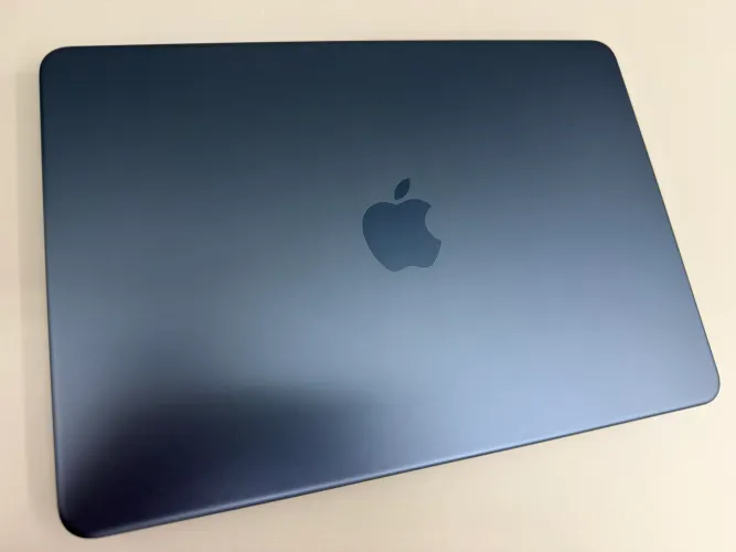 MacBook Neo 512GB Azul Índigo Touch ID Impecável Garantia