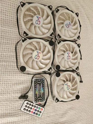 Kit 5 Fans Cooler ARGB Wovibo 120mm + Controladora GMRGB com Controle Remoto