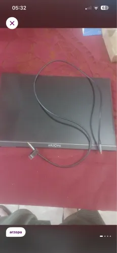 Monitor arzopa 2k 60 fps hdr com defeito
