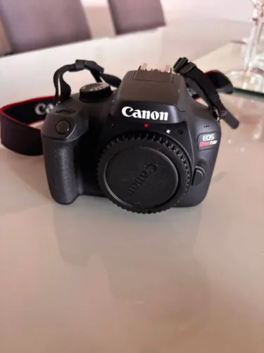 Câmera canon t100 label (vendo/troco)