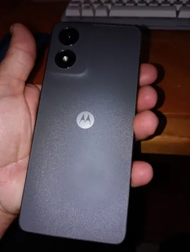 Celular moto E14
