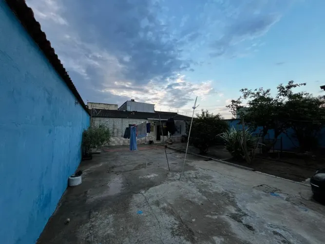 Casa para Venda em Itanhaém, Belas Artes, 2 dormitórios, 1 suíte, 1 banheiro, 5 vagas