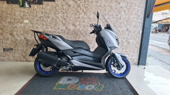 Yamaha Xmax 250 2022 Cinza