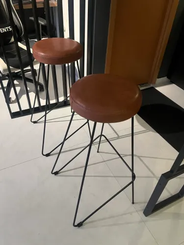 Banquetas - Banco Alto - Caramelo - Marron courino