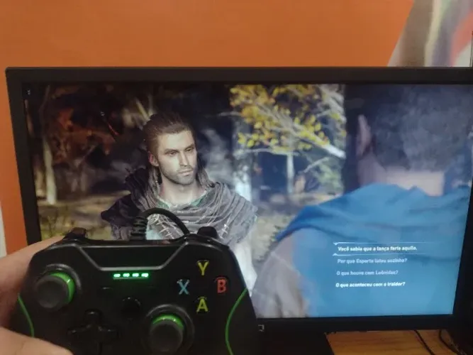 Vendo controle de Xbox one e PC com conta da Microsoft