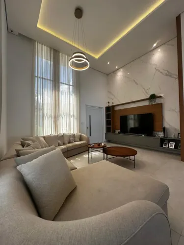 ALPHAVILLE 4, 300m2, 3 SUÍTES, C/ PISCINA, ÁREA GOUMERT PISCINA, AC. CASA MENOR