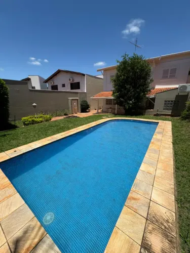Casa à venda no condomínio Residencial Samambaia em Bauru -SP.