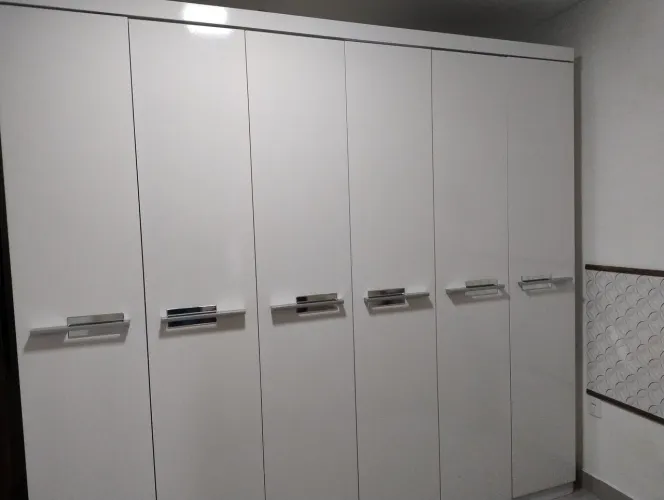 Guarda roupa casal