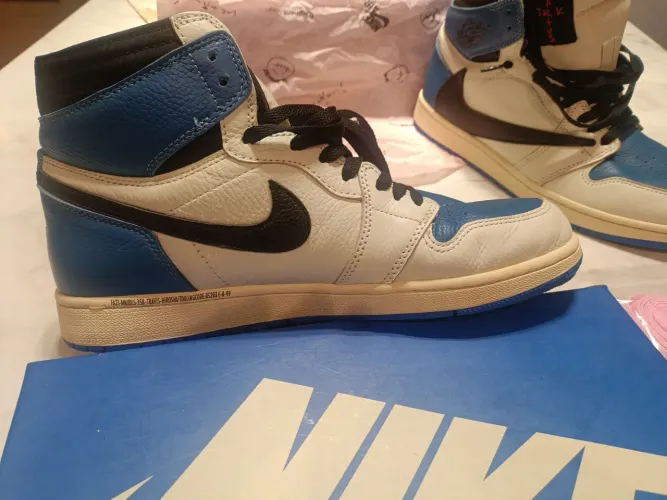 Nike travis-Hiroshi modelo e ano 2021 muito novo não foi usado não serviu