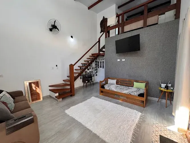Casa em condomínio em Maresias  2 dormitórios | Rua tranquila | Não financiável