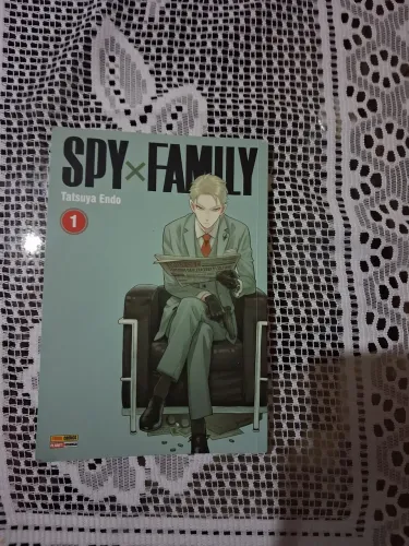 Spy X Family Vol. 2 - Semi Novo (Lido uma vez)