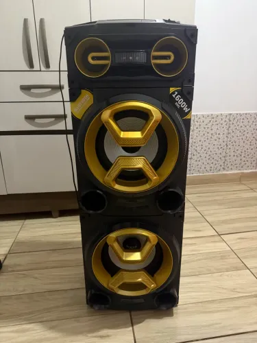 Vende-se caixa de som 1600w