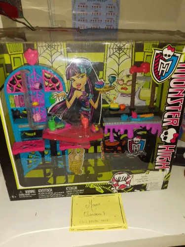 Monster High Playset Cleo Creeptaria